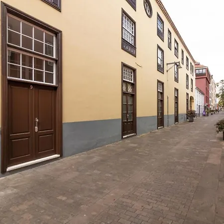 Homeforguest Precioso En El Centro De شقة