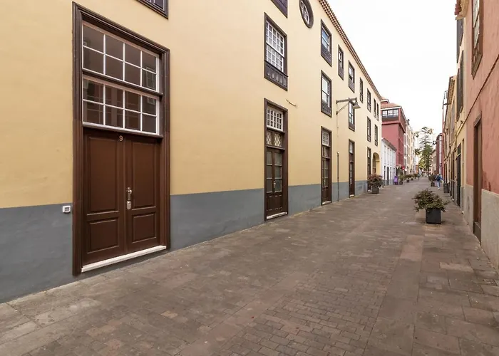 Homeforguest Precioso En El Centro De شقة