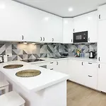 Homeforguest Precioso En El Centro De شقة *